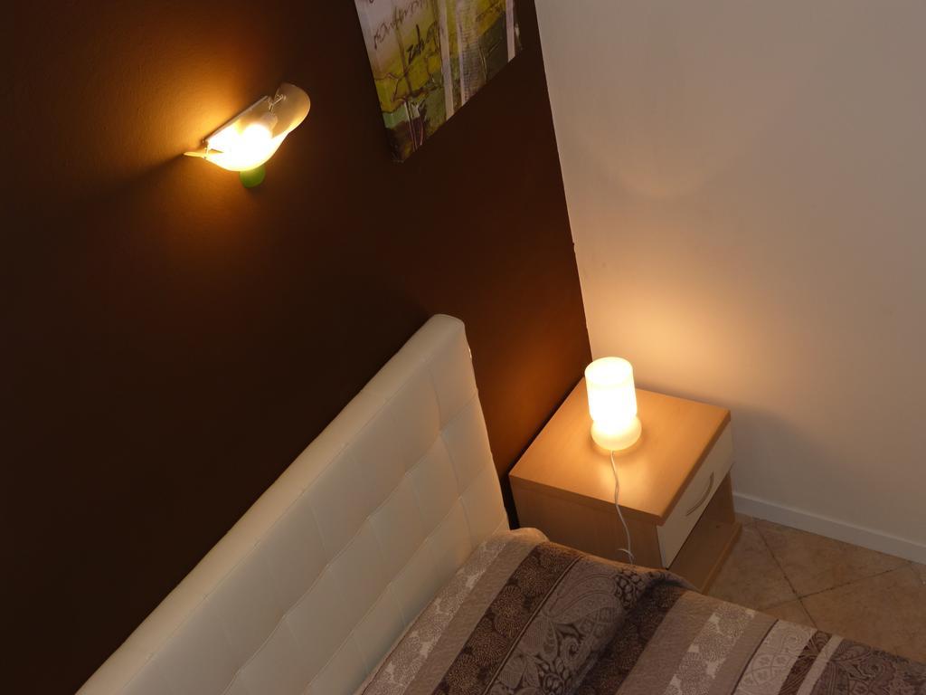 Residenza Galvani Bolonya Oda fotoğraf